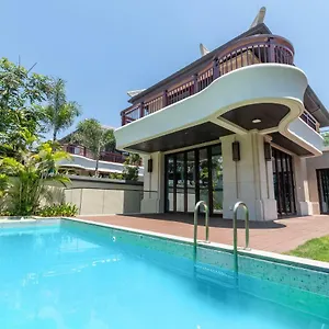 ***** Отель Haitangbay Loosen Coast Китай